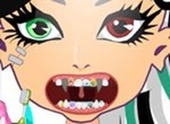 Garota Vampira no Dentista