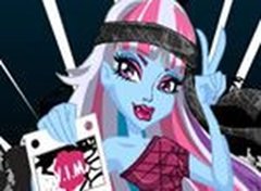 Monster High Abbey no Festival de Musica
