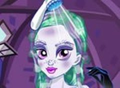 Monster High Twyla Peteado e Facial