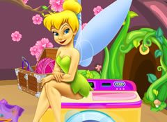 Tinker Bell Lavando Roupa