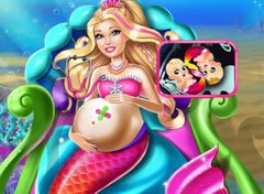 Barbie Sereia Grávida no Médico