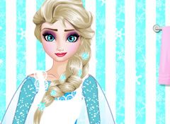 Frozen - Elsa Lavando a Louça