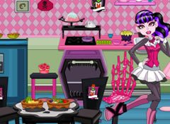 Monster High Draculaura Decorando a Cozinha